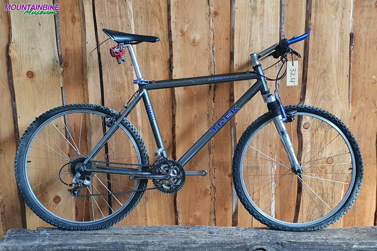 Trek 7000 | 324